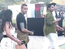 Imran Khan gets clicked at Jio Gardens in a simple casual outfit