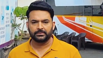 Kapil Sharma poses for paps as he flaunts a ‘Zwigato’ tshirt