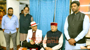 On The Sets Of The Movie Main Deendayal Hun