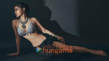 Mouni Roy