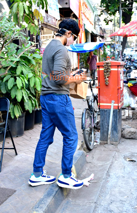 photos aditi rao hydari and siddharth spotted at a restaurant in bandra 1