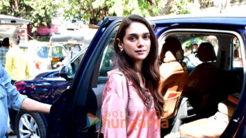 Photos: Aditi Rao Hydari and Siddharth spotted at a restaurant in Bandra