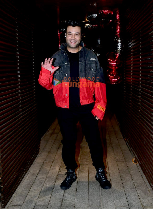 photos celebs attend varun sharmas birthday bash at estella in juhu 3