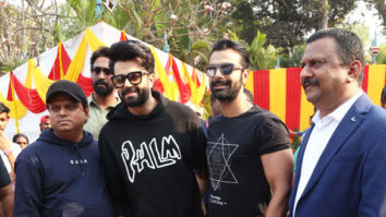 Photos: Celebs attend the 26th Flower Plants, Fruit and Vegetable Exhibition