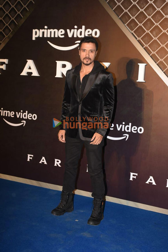 photos celebs grace the premiere of farzi 15