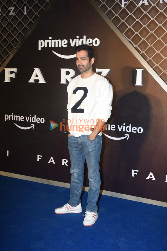 Photos Celebs Grace The Premiere Of Farzi Images Bollywood Hungama