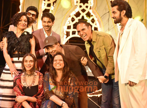 photos celebs grace the launch of the new show taj royal blood 6