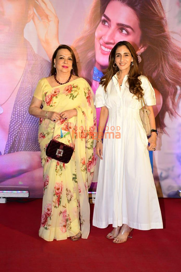photos celebs grace the premiere of shehzada in juhu 998 8