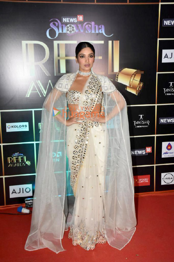 photos celebs grace the red carpet of news18 showsha reel awards 2023 23