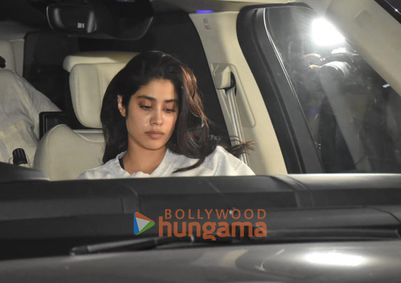 photos janhvi kapoor spotted outside the gym in bandra 2 2