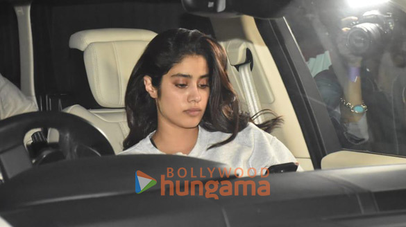 Photos: Janhvi Kapoor spotted outside a gym in Bandra | Parties & Events