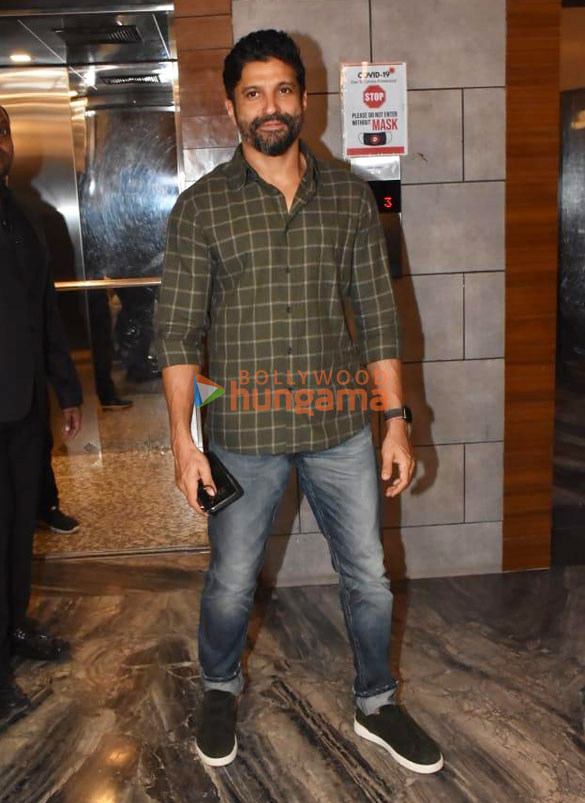 photos nora fatehi pratik gandhi and others snapped at escobar in bandra 7890