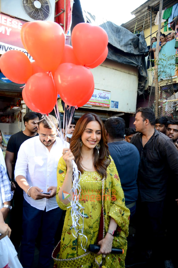 photos rakul preet singh snapped promoting her film chhatriwali 3 2