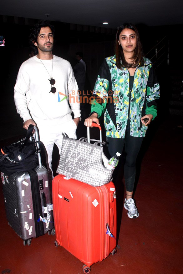 photos rashmika mandanna uorfi javed and others snapped at the airport 6