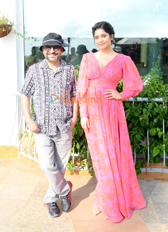photos ritika singh and harsh warrdhan snapped during incar movie promotions 1
