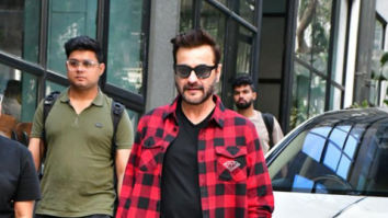 Photos: Sanjay Kapoor snapped at Maddock office in Santacruz