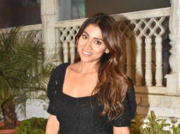 Photos: Shriya Saran snapped at Joshi House in Bandra
