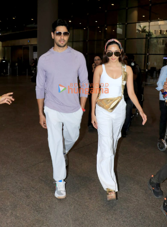 photos sidharth malhotra and kiara advani snapped at the airport 3