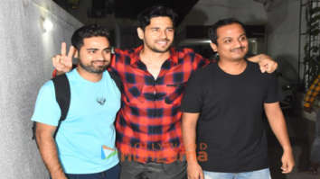 Photos: Sidharth Malhotra snapped at the Dharma Productions’ office