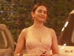 Rakul Preet Singh gets snapped in a crop top and denims