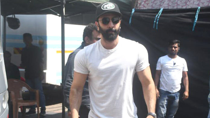 Ranbir Kapoor gets clicked as he steps out for ‘Tu Jhoothi Main Makkaar’ promotions