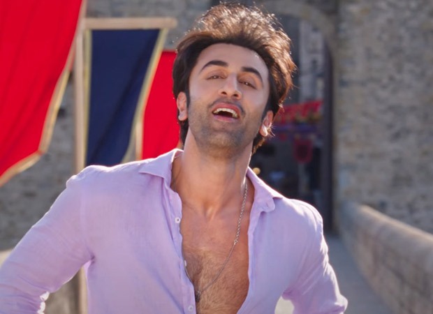Did you know 'Tere Pyaar Mein' shoot in Spain sent Ranbir Kapoor into a football frenzy?