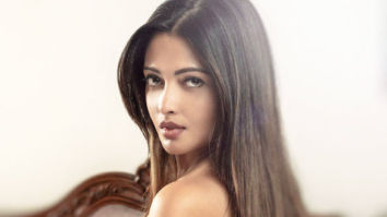 Riya Sen