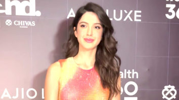 Shanaya Kapoor poses for paps in a multicolored glittery outfit