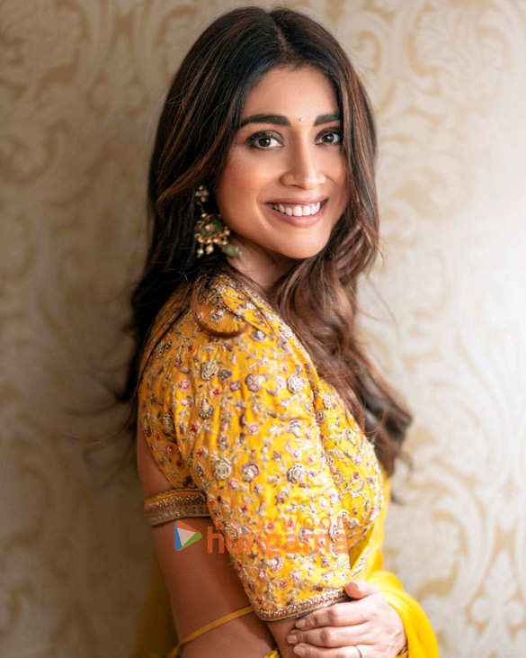 shriya saran 1 38