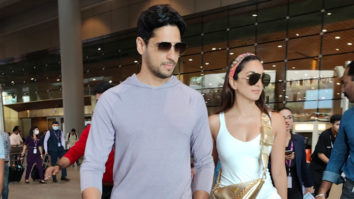 Sidharth & Kiara look extremely adorable as they walk out of the airport