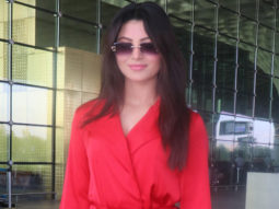 Urvashi Rautela looks gorgeous in red at the airport