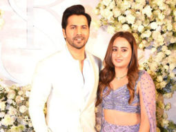 Varun Dhawan & Natasha Dalal look adorable as they pose together at Sidharth-Kiara’s reception