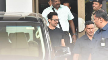Aamir Khan keeps it cool with his casual airport look