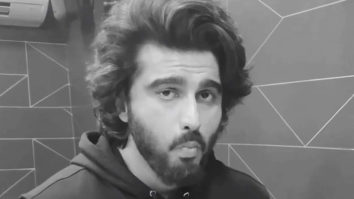 Arjun Kapoor relishes on his healthy junk food