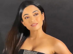 Dazzling Diva, Rashmika Mandanna looks red capet ready in this outfit