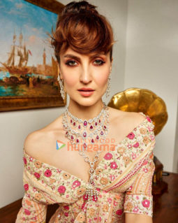 Celeb Photos Of Elli AvrRam