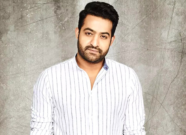 Jr NTR receives grand welcome at Hyderabad airport; massive turnout leads to actor getting mobbed 