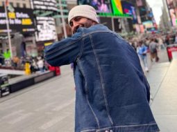 Kartik Aaryan is all smiles in the lanes of New York; explores Times Square