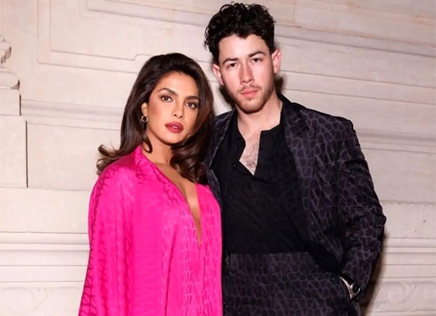 Nick Jonas flirting with Priyanka Chopra at his concert make fans go ‘aww’; video goes viral 