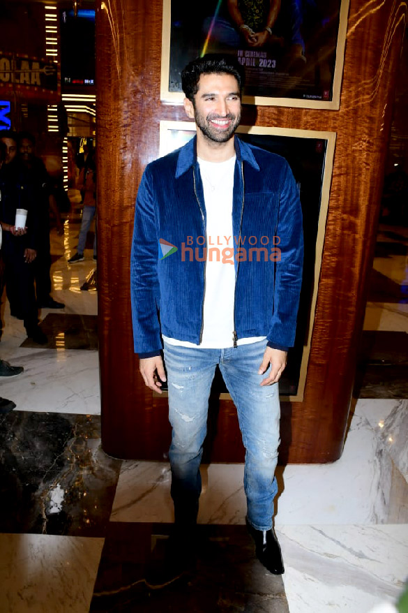 photos aditya roy kapur mrunal thakur and murad khetani attend the trailer launch of gumraah 4