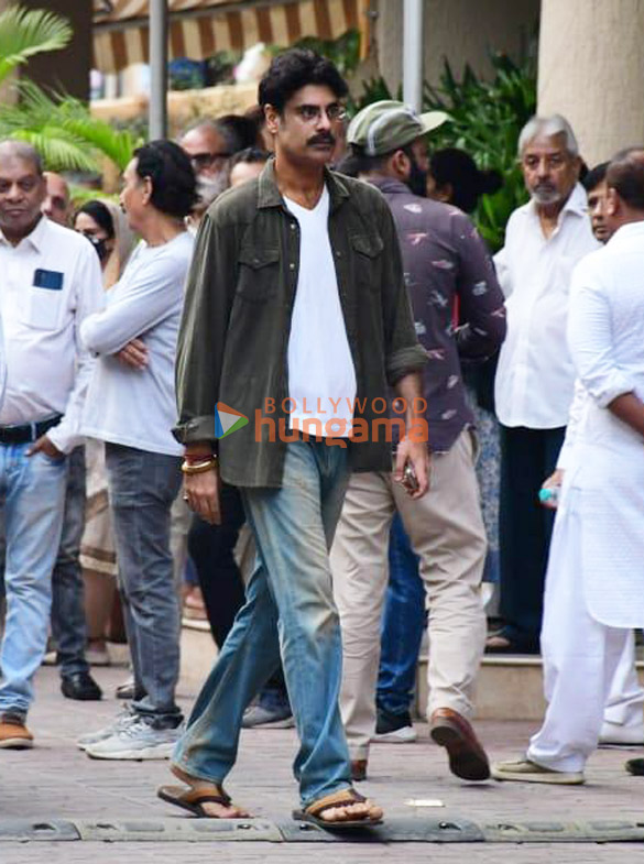 photos celebs attend satish kaushiks funeral 77 7