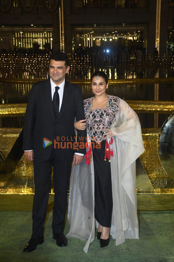 photos celebs attend the opening of the nita mukesh ambani cultural centre 5 2