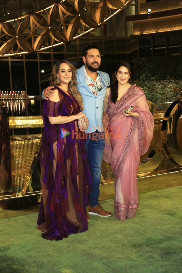 photos celebs attend the opening of the nita mukesh ambani cultural centre 787 8