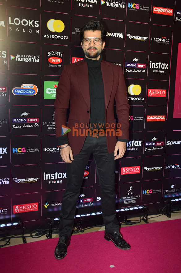 photos celebs grace the red carpet of bollywood hungama style icons awards 2023 4 2