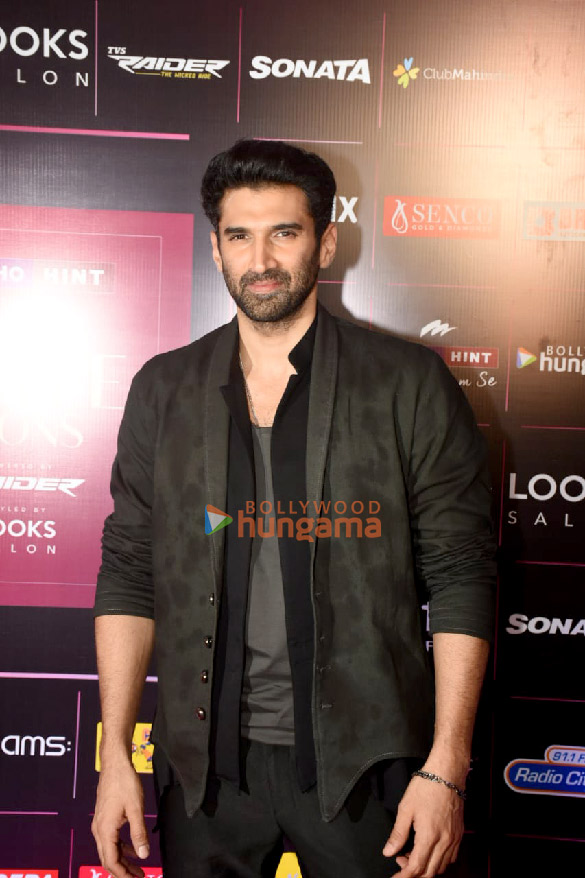 photos celebs grace the red carpet of bollywood hungama style icons awards 2023 951 7
