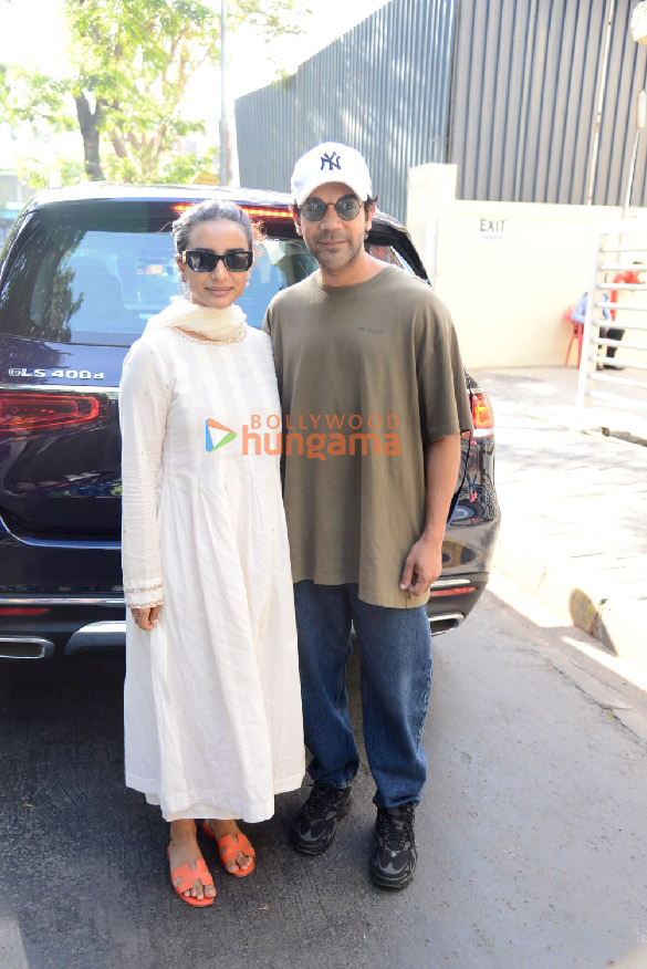 photos rajkummar rao and patralekha snapped at pvr juhu 2