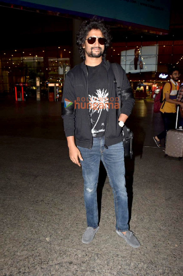 photos ranbir kapoor khushi kapoor and others snapped at the airport1 1