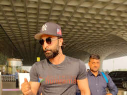 Photos: Ranbir Kapoor, Mrunal Thakur, Saiee Manjrekar and others snapped at the airport