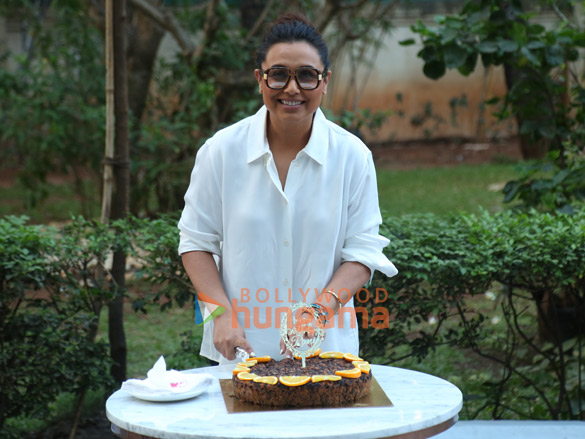 photos rani mukerji celebrates her birthday with media 1