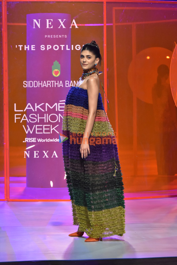 photos sanya malhotra sonakshi sinha and others walk the ramp at lakme fashion week 2023 day 2 0101 11